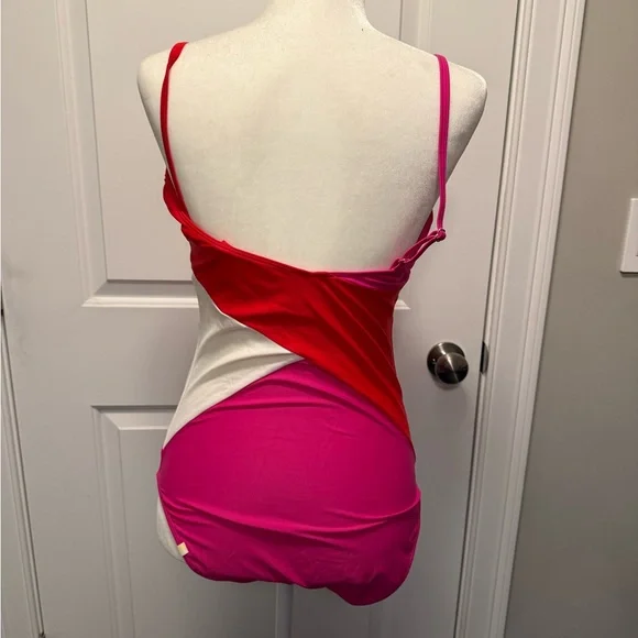 Summersalt 2 ITEMS! The Marina LONG TORSO one piece AND swim skirt - Picture 2 of 8